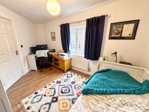 Photo 5- click for photo gallery